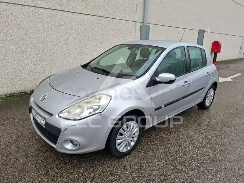 2011 Renault Clio