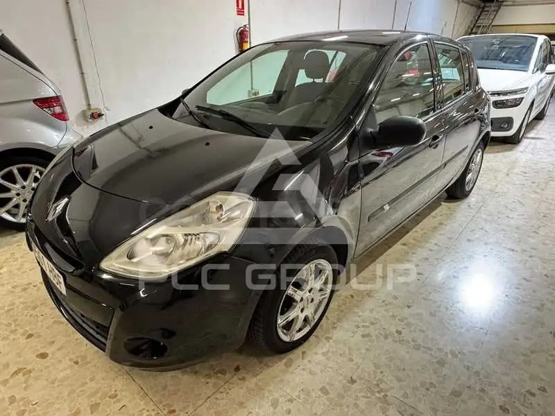 2011 Renault Clio