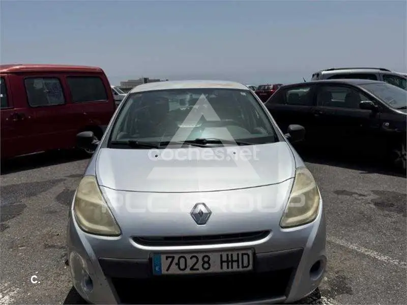 2011 Renault Clio