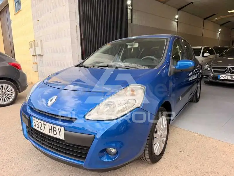 2011 Renault Clio