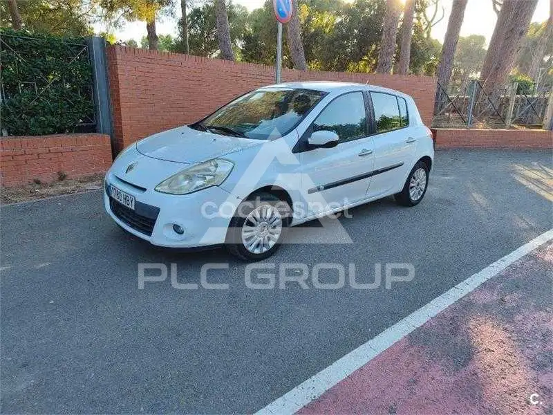 2011 Renault Clio