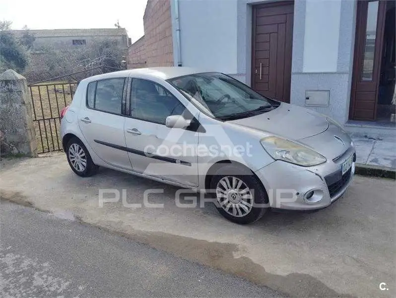 2011 Renault Clio