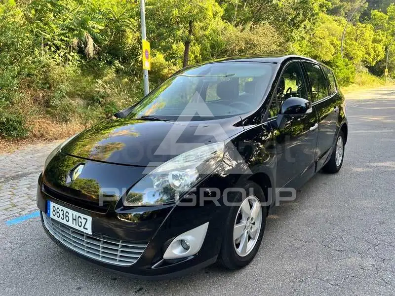 2011 Renault Grand Scenic
