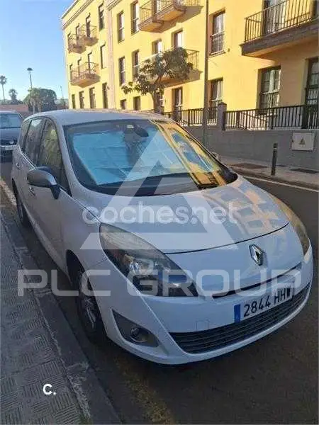 2011 Renault Grand Scenic