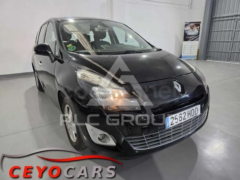 2011 Renault Grand Scenic