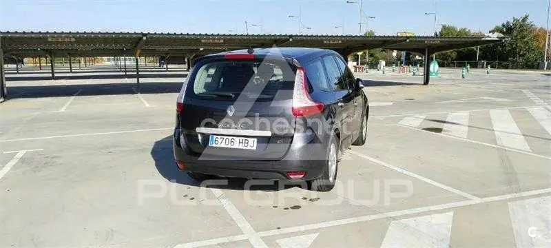 2011 Renault Grand Scenic