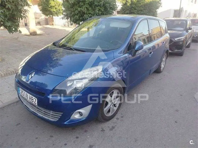2011 Renault Grand Scenic