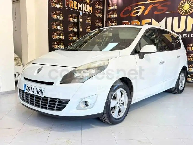 2011 Renault Grand Scenic