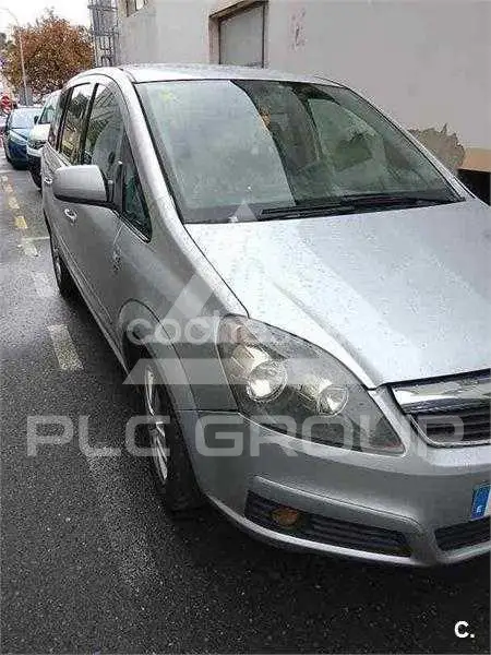 2011 Opel ZAFIRA