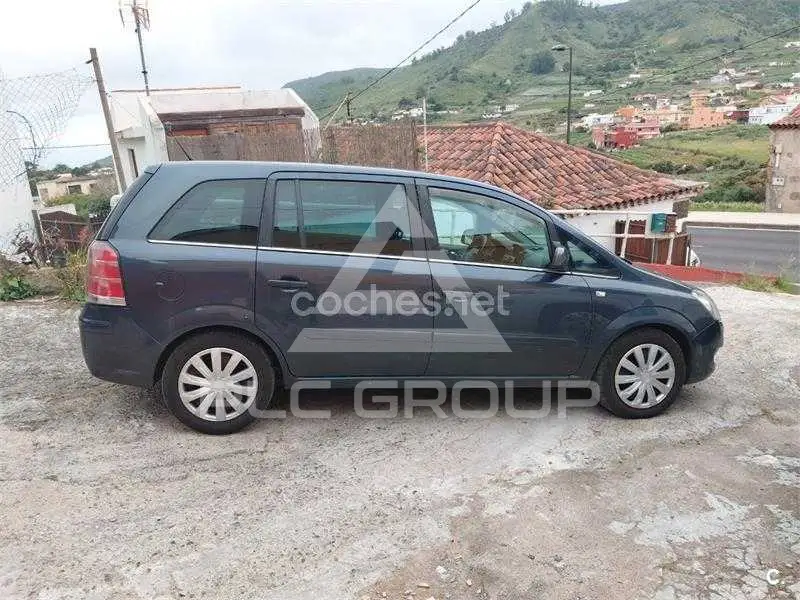 2011 Opel ZAFIRA