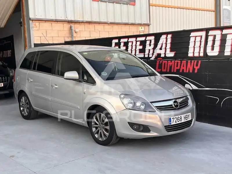 2011 Opel ZAFIRA