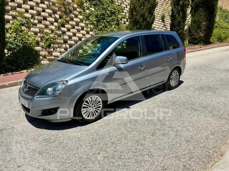 2011 Opel ZAFIRA