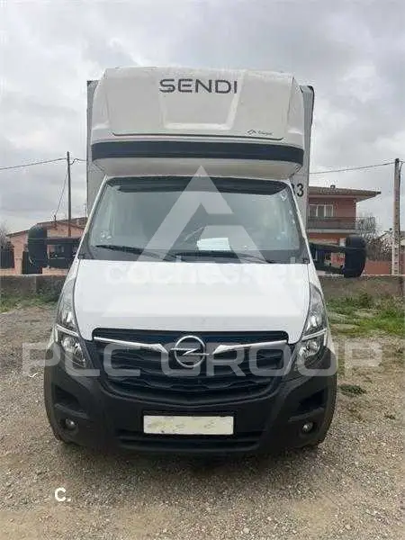 2011 Opel Movano