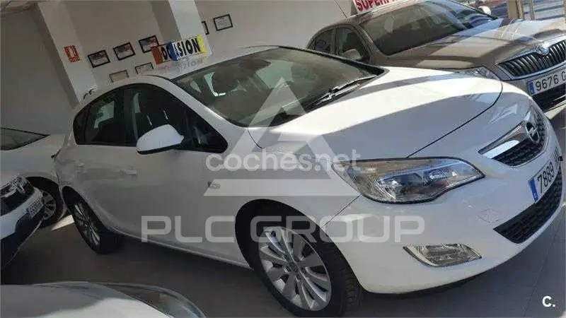 2011 Opel Astra