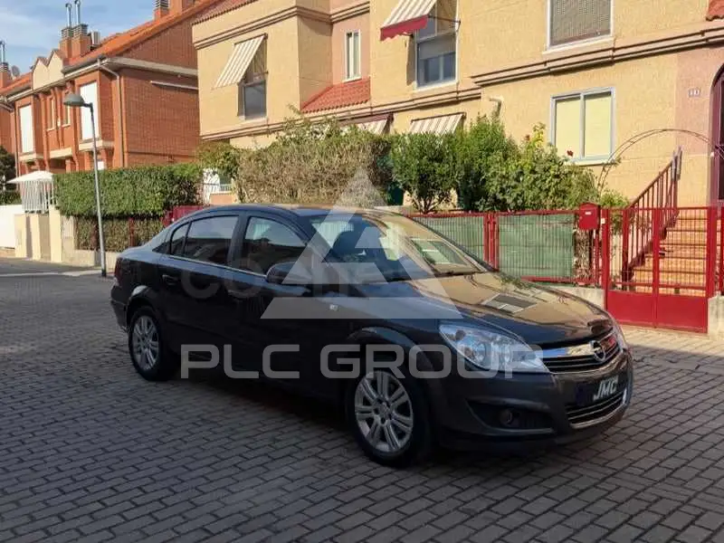 2011 Opel Astra