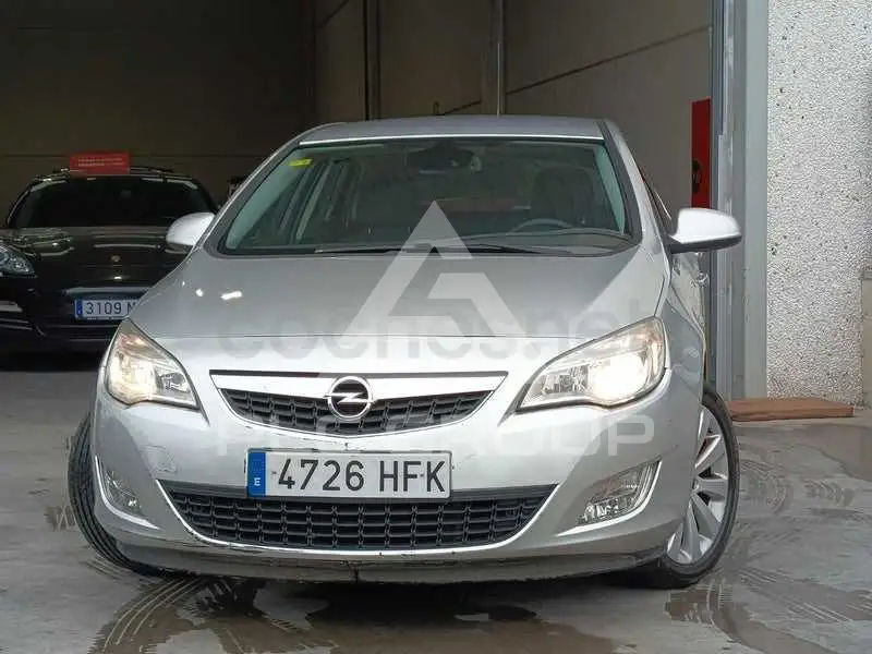 2011 Opel Astra