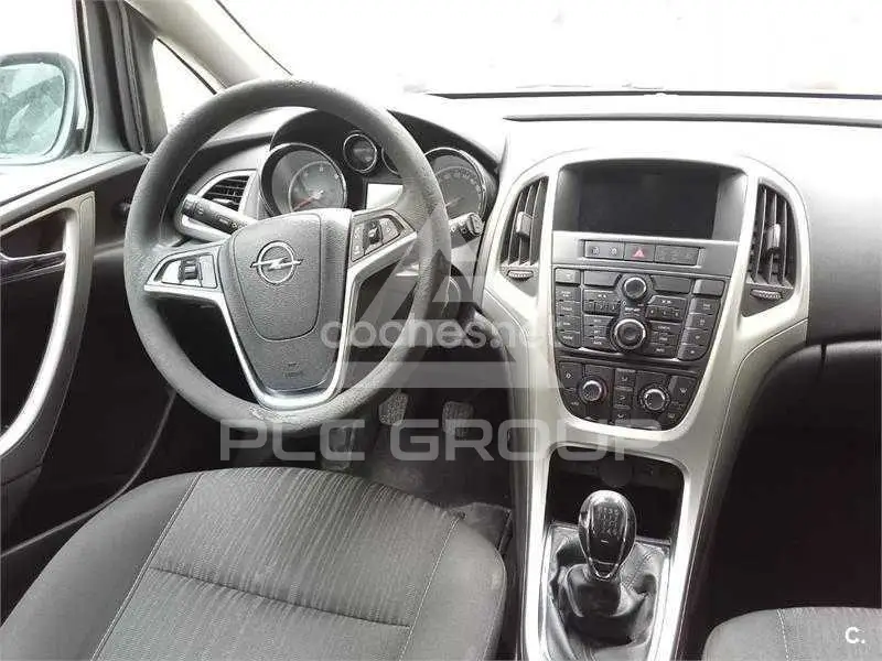 2011 Opel Astra