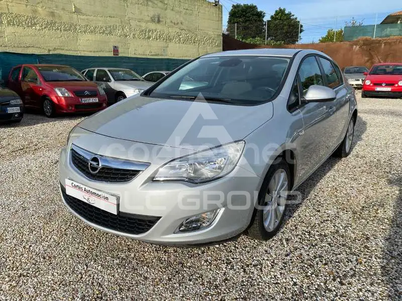 2011 Opel Astra