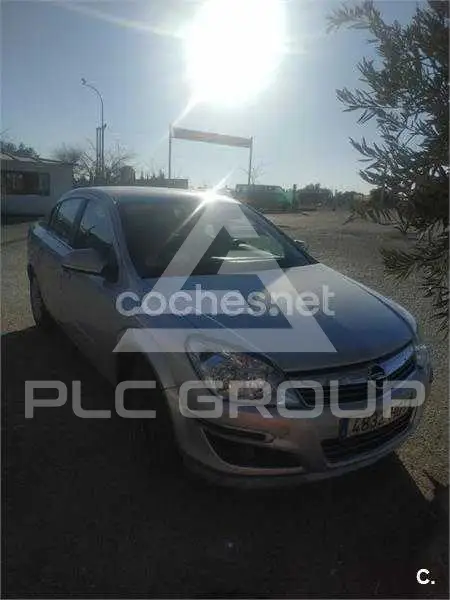 2011 Opel Astra