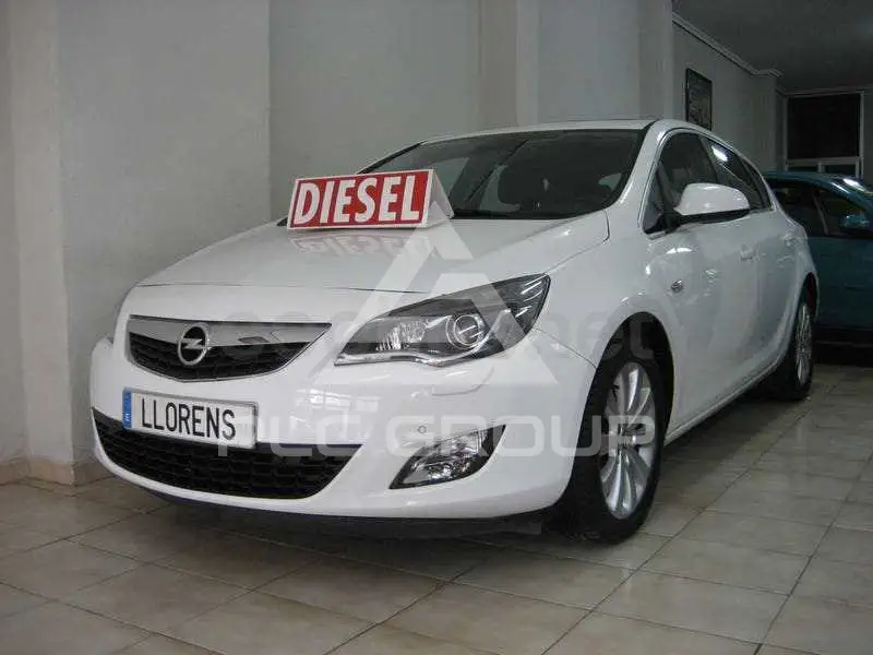 2011 Opel Astra
