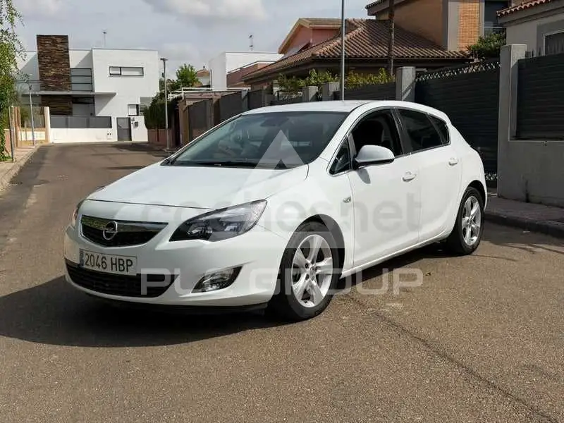 2011 Opel Astra