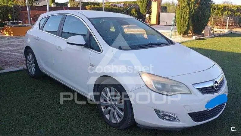2011 Opel Astra