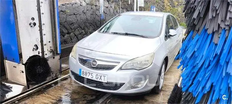 2011 Opel Astra