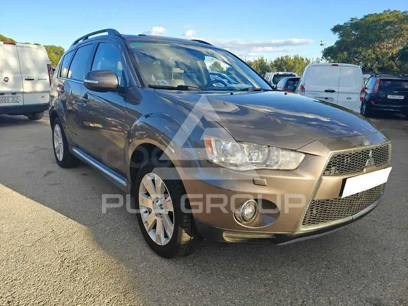 2012 Mitsubishi OUTLANDER