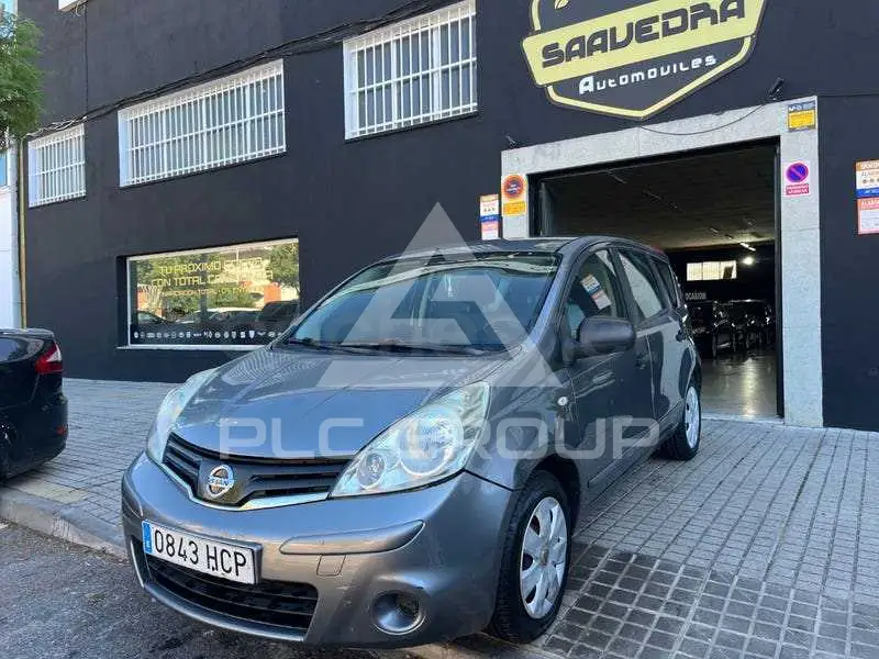 2012 Nissan Note