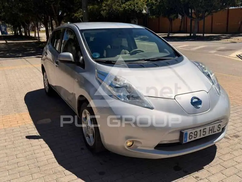 2012 Nissan LEAF