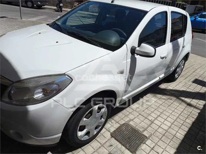 2012 Dacia Sandero