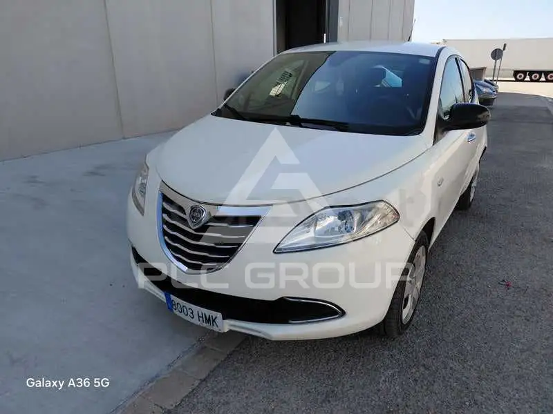 2012 Lancia YPSILON