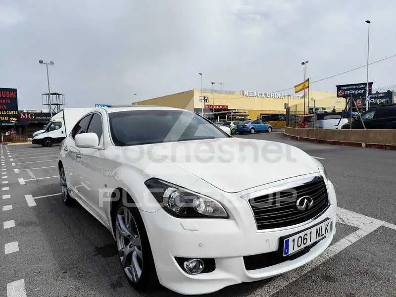 2012 Infinity M30