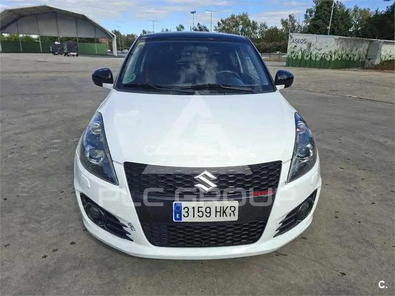 2012 Suzuki SWIFT