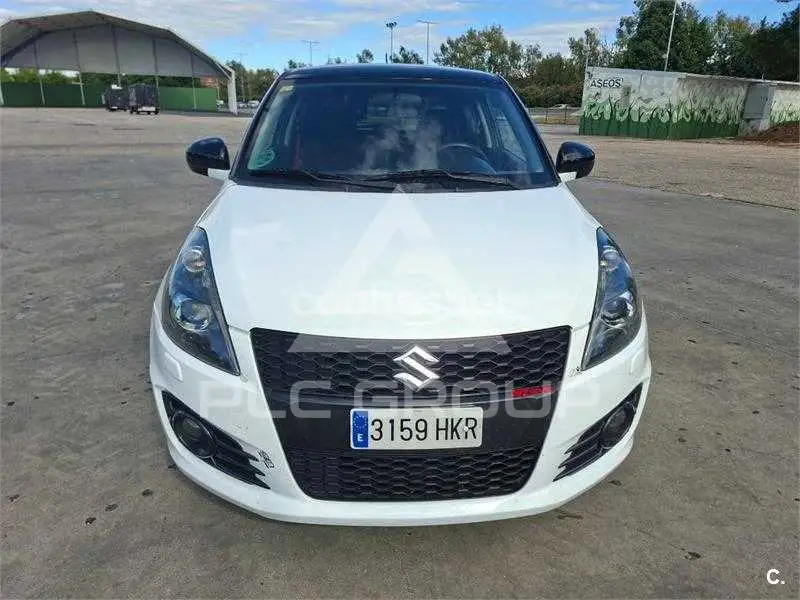 2012 Suzuki SWIFT
