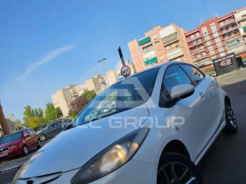 2012 Mazda 2 (Demio)