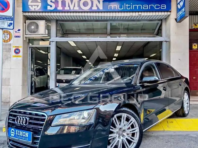 2012 Audi A8