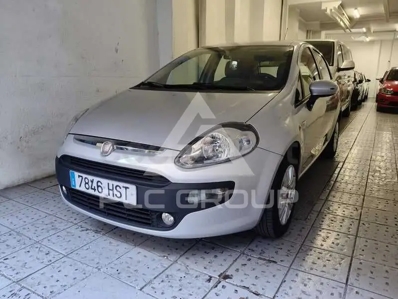 2012 Fiat Punto