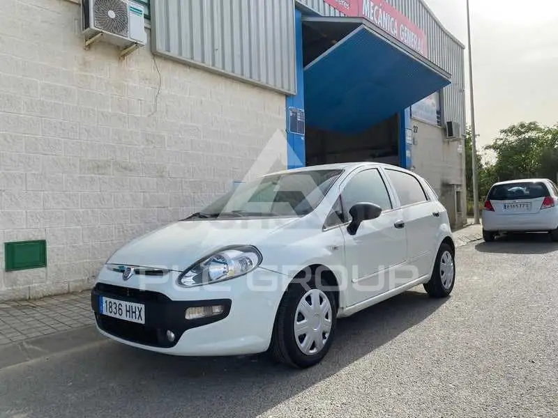 2012 Fiat Punto