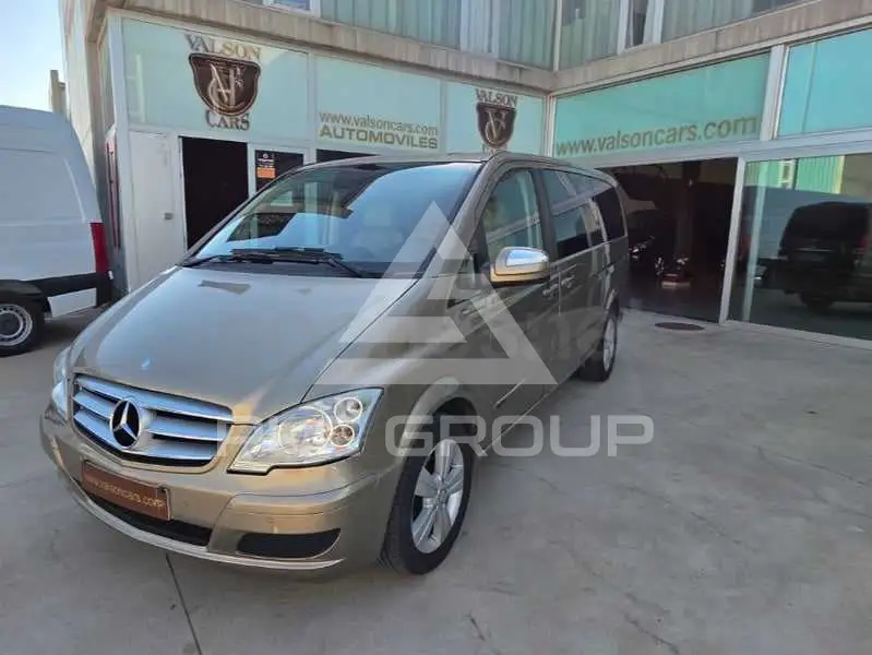 2012 Mercedes Benz Viano