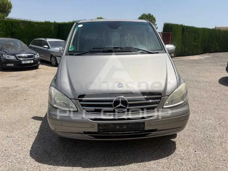 2012 Mercedes Benz Viano
