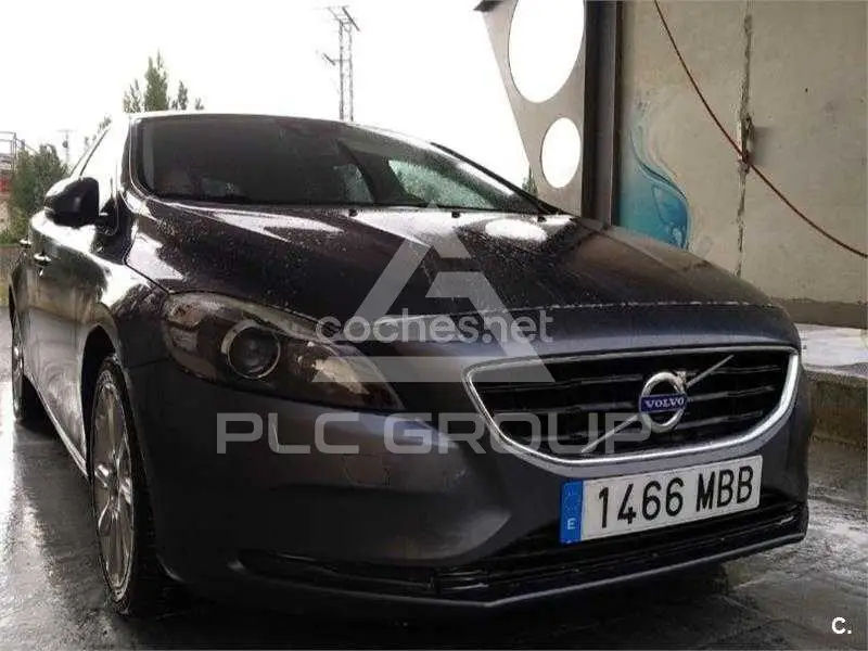 2012 Volvo V40