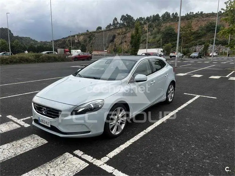 2012 Volvo V40