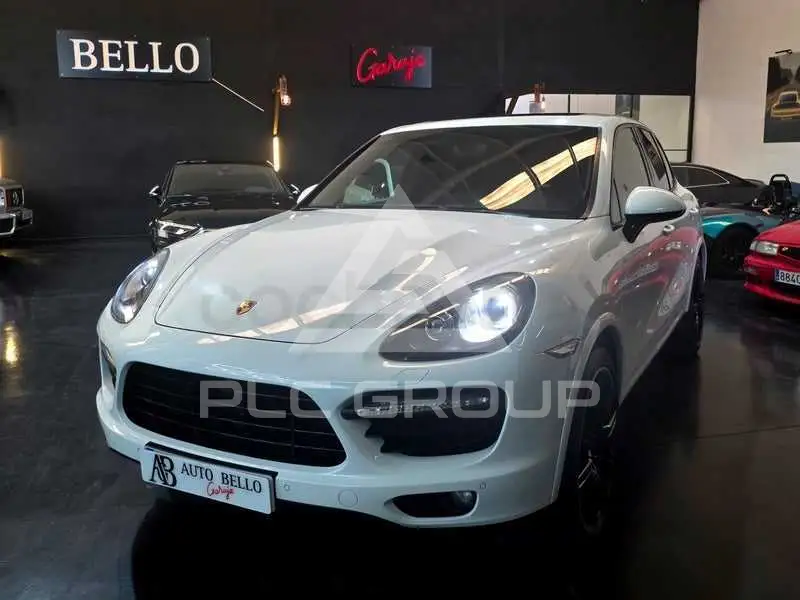 2012 Porsche Cayenne