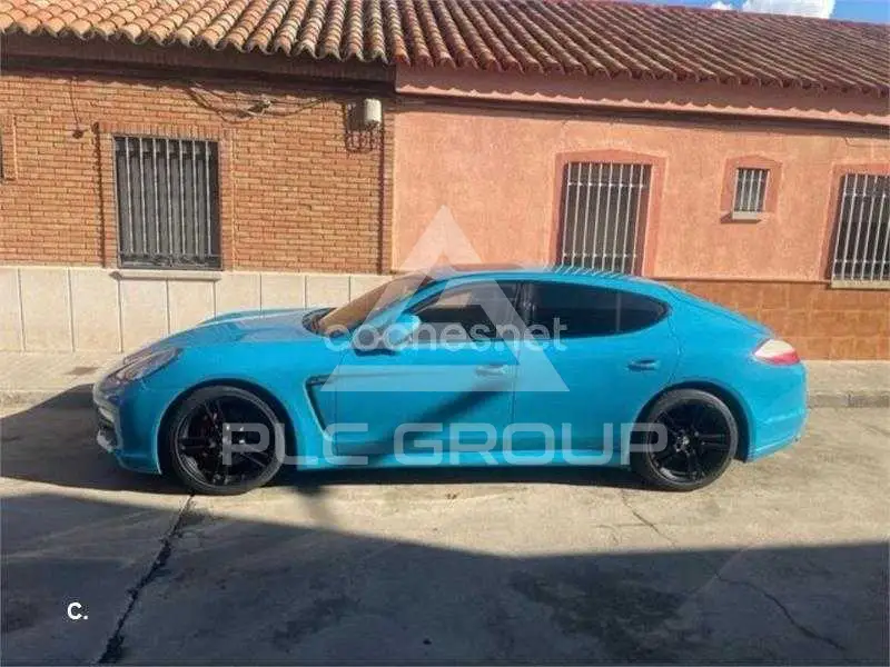 2012 Porsche Panamera