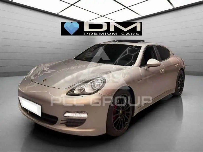 2012 Porsche Panamera