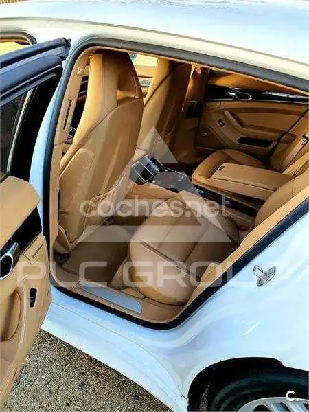 2012 Porsche Panamera