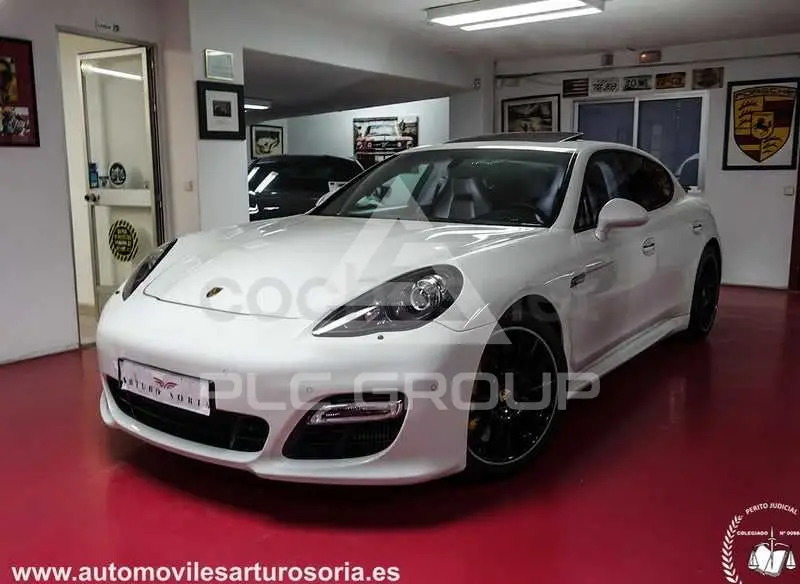 2012 Porsche Panamera