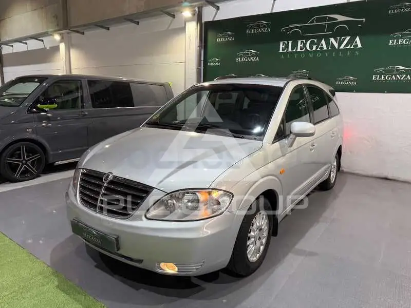 2012 Ssangyong Rodius