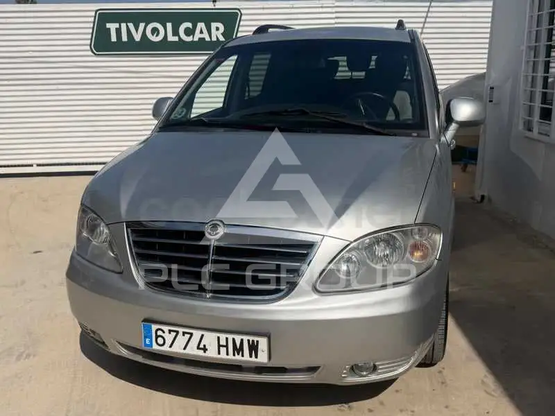2012 Ssangyong Rodius